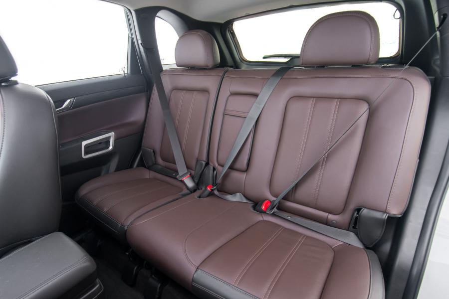Интерьер Chevrolet Captiva 2016 года  (BR) (фото 7 из 7)